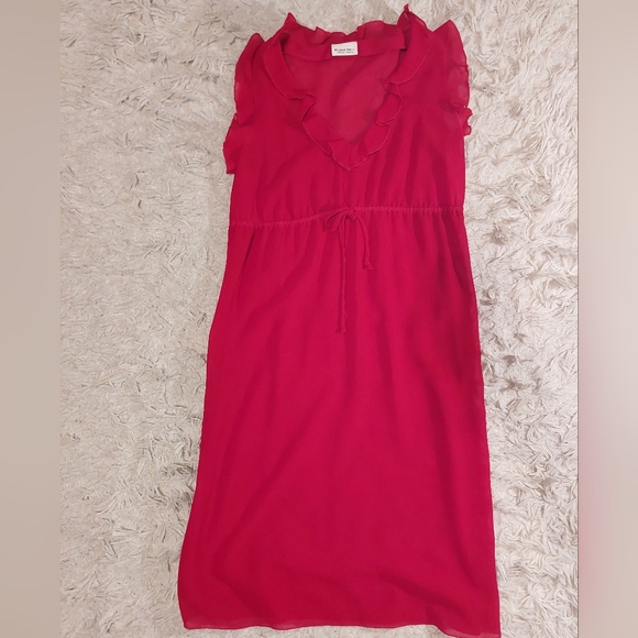 💕2 for $20 Dresses: Red Ruffle Neckline Dress - Picture 9 of 10